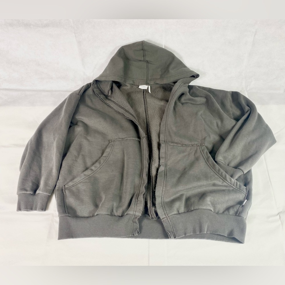 Zip up sweater